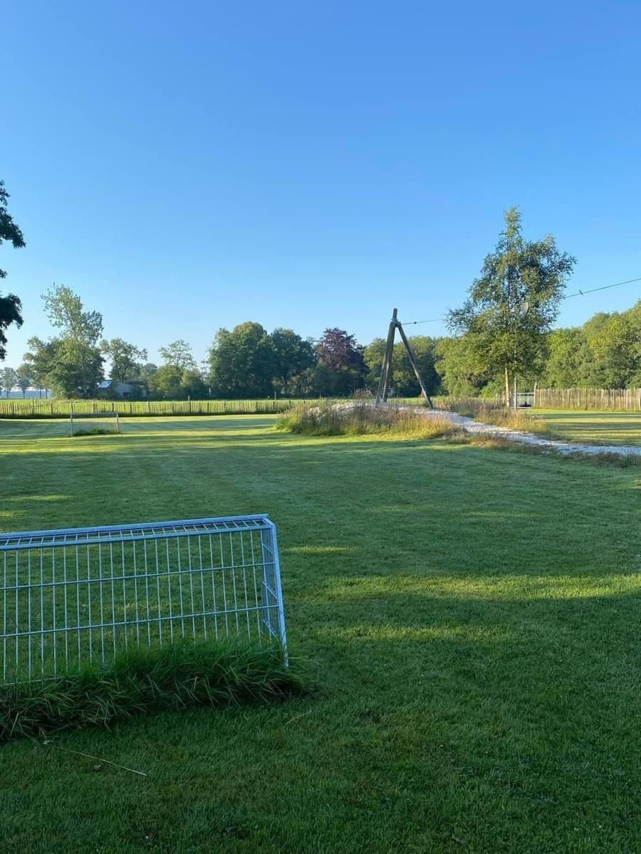 Pipowagens Bij Pannenkoekenrestaurant & Camping De Koppenjan 'Een Uniek Verblijf Met Kinderspeelboerderij' Jubbega-Schurega Extérieur photo